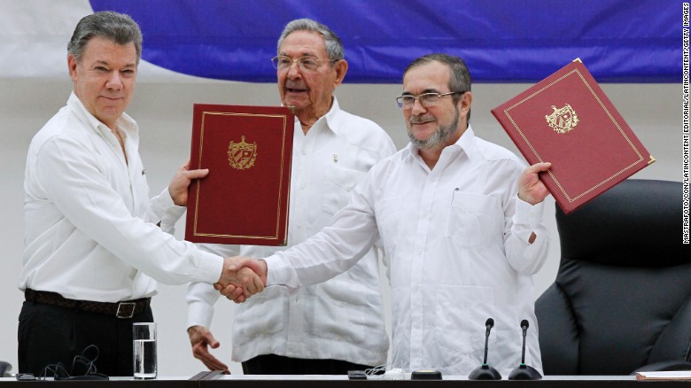 Colombia and FARC Sign Revised Peace Deal