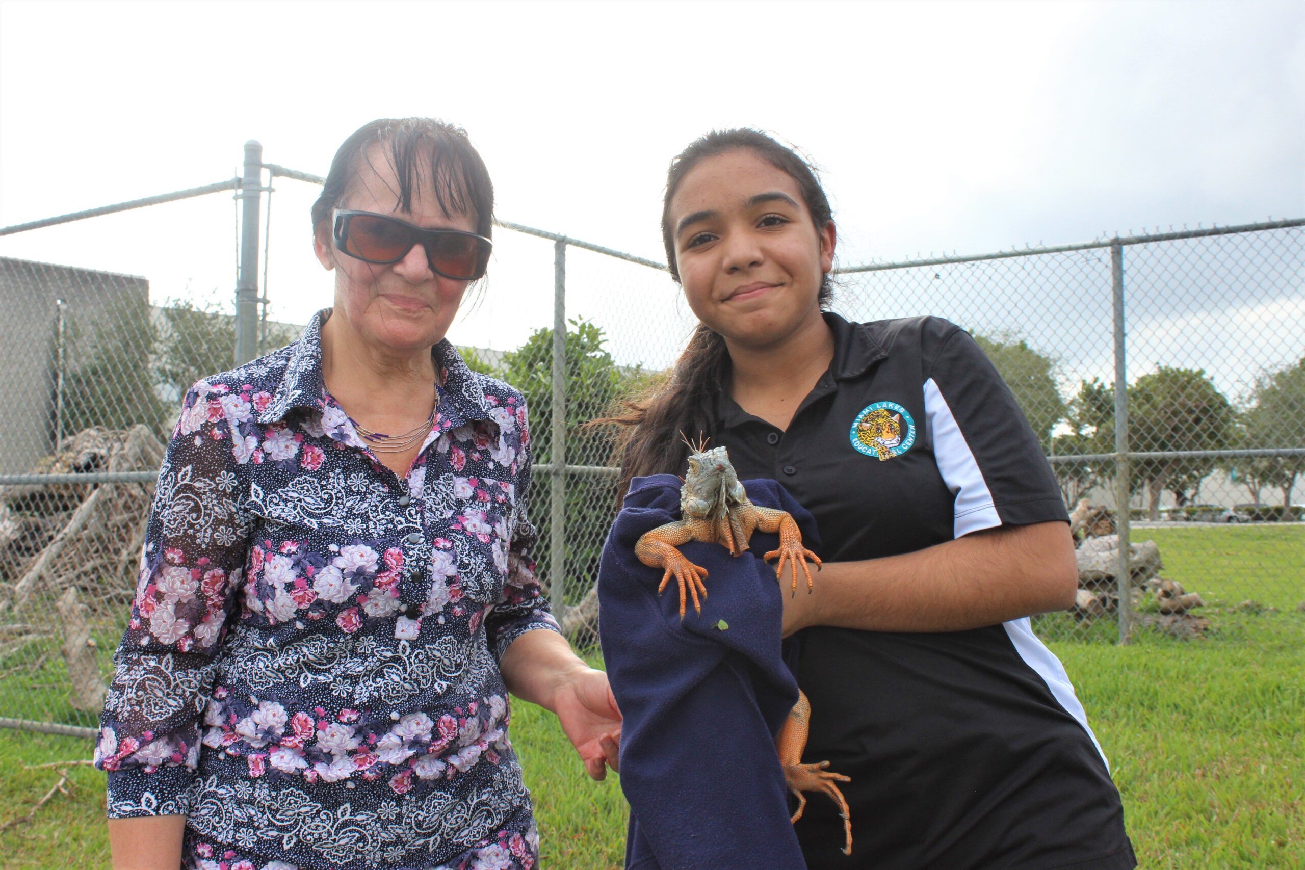 Local Heroines Save Trapped Iguana in MLEC